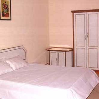 Woodside Hotel Mangalore Esterno foto