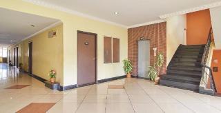 Woodside Hotel Mangalore Esterno foto