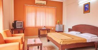 Woodside Hotel Mangalore Esterno foto