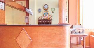 Woodside Hotel Mangalore Esterno foto